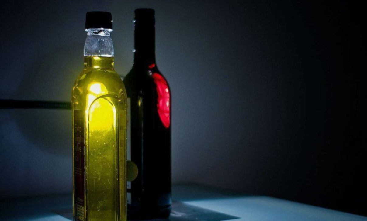 aceite de oliva y aceite de vino tinto