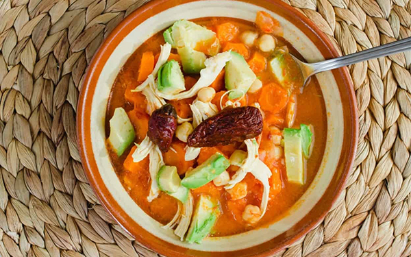 caldo tlalpeño