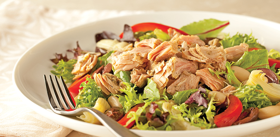 ensalada mediterranea con atún